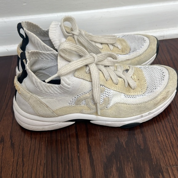 Chanel beige and white sock sneakers 38.5 - Picture 5 of 9